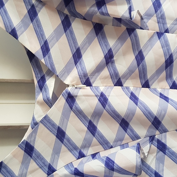 Banana Republic flutter / cap sleeve top size 10 / medium - Picture 7 of 7